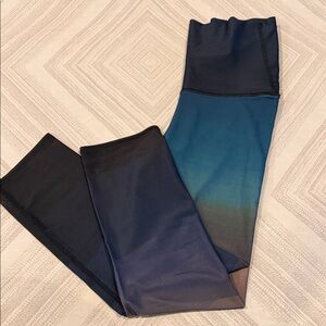Emily Hsu Designs Mountain Gradient Leggings Blue Tan High Waist Crop XS